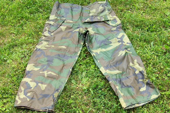 USGI Wet Weather Trouser Woodland Camo (Large)