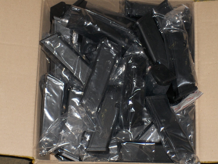 CASE LOT 50 Mags Kahn Glock M22 .40 S&W 15rd