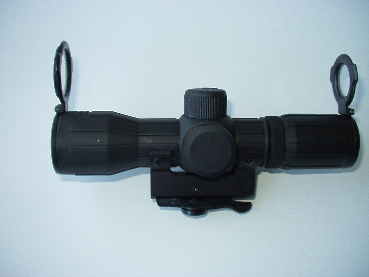 NcSTAR 4x30 Rubber Coated AR15/M16 Compact Scope