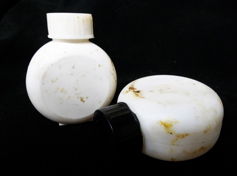 Egyptian Round Plastic Oil Bottle